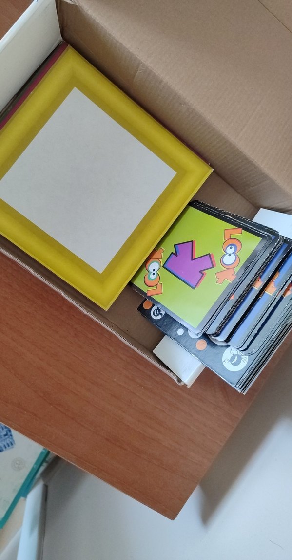 Look Look Çok Renkli Kutulu Masa Oyunu - Görsel 2