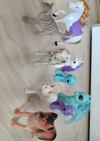 Çeşitli Renkli Hayvan ve At Figürleri - Görsel 4