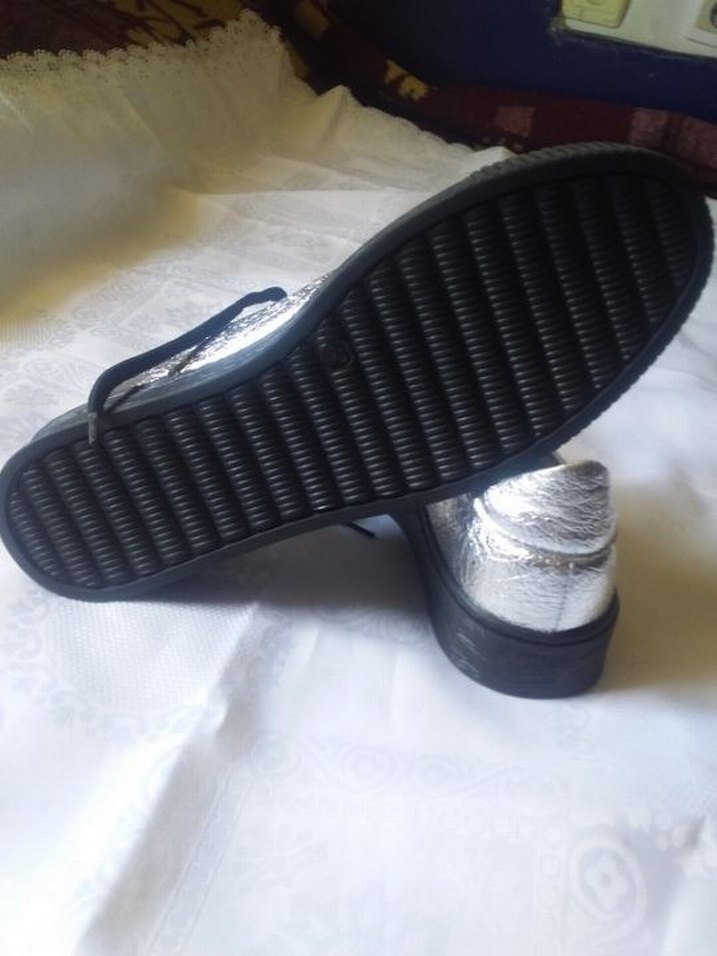 Kadın Parlak Gri Spor Ayakkabı - Görsel 4