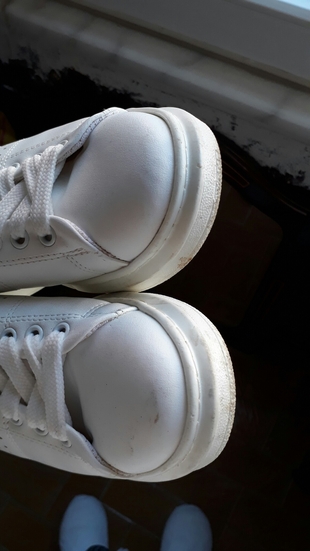 36 Beden beyaz Renk park moda marka 36 numara spor ayakkabı