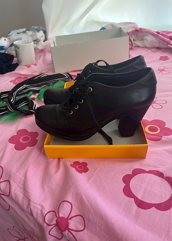 Zara Siyah Platform Topuklu Kadın Oxford Ayakkabı