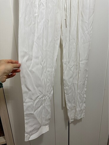 Gusto beyaz pantolon