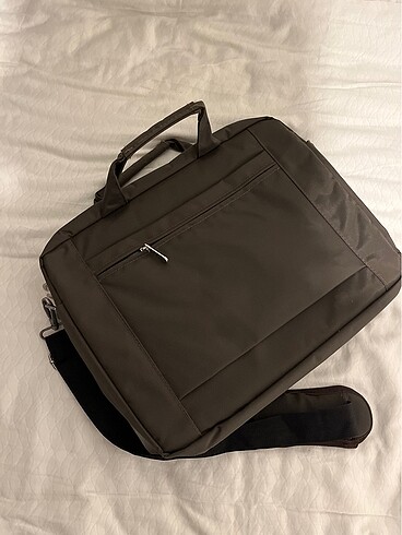 Laptop çantası