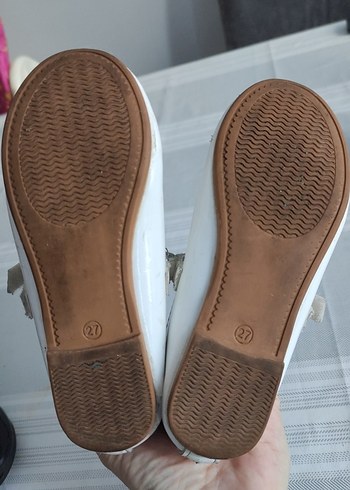 Kız Çocuk Beyaz Tokalı Babet Ayakkabı - Görsel 4