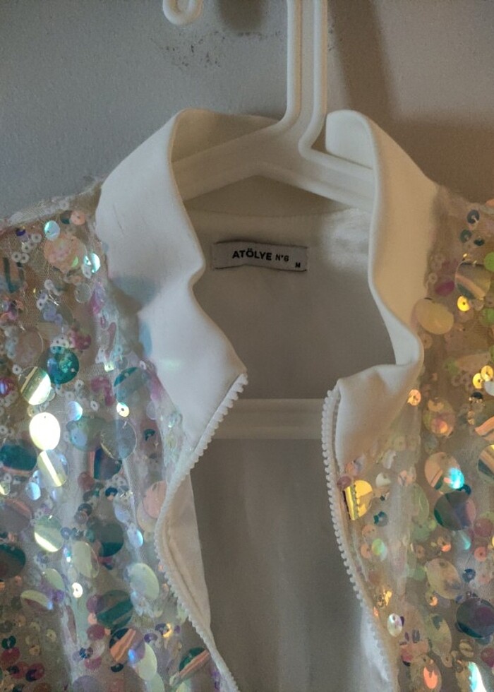 Beyaz organze kol pullu payetli ceket - Görsel 3