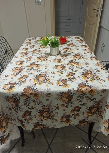 Çiçek Desenli Çok Renkli Masa Örtüsü - Görsel 14