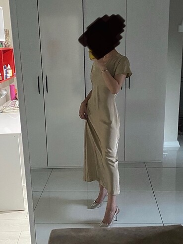 Zara bej saten elbise