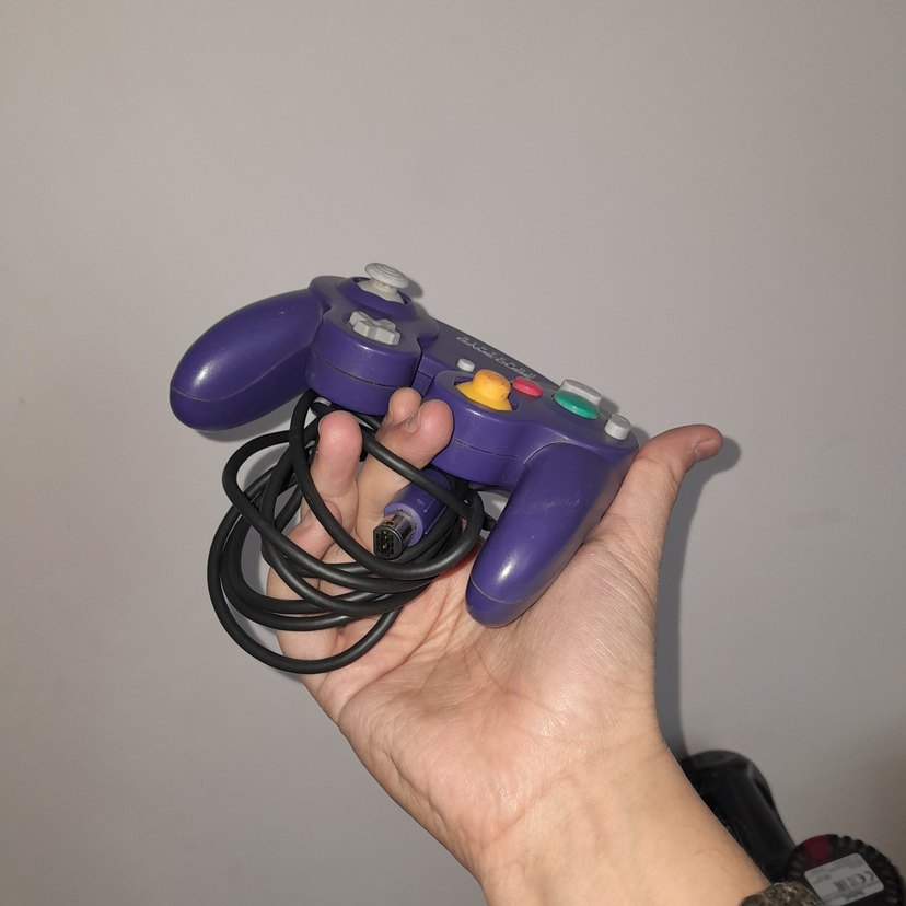 Nintendo GameCube Mor 2 adet Oyun Kolu - Görsel 4