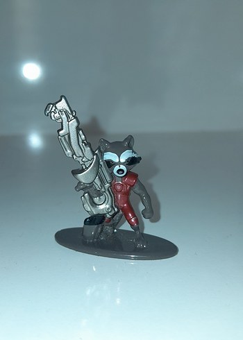 orijinal marvel Mini Aksiyon Figürleri 5 adet - Görsel 4