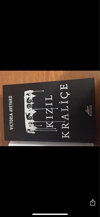  Beden Renk Kızıl kraliçe üç kitap