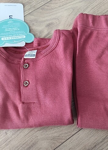 Bebek pijama takımı 