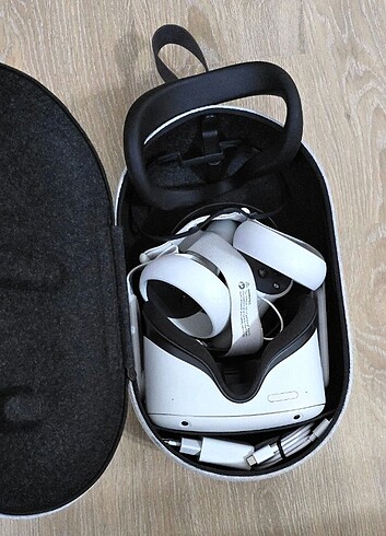 OCULUS QUEST 2 128GB YENI GİBİ