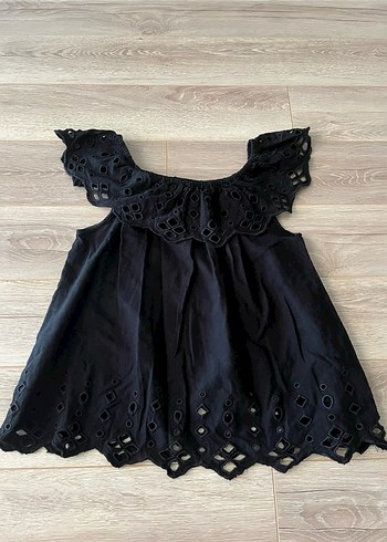 Zara Zara Fistolu Siyah Fırfırlı Nakışlı Bluz