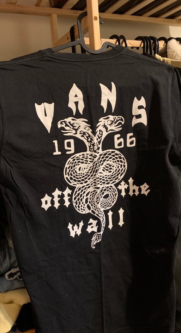 Siyah vans tişört - Görsel 2