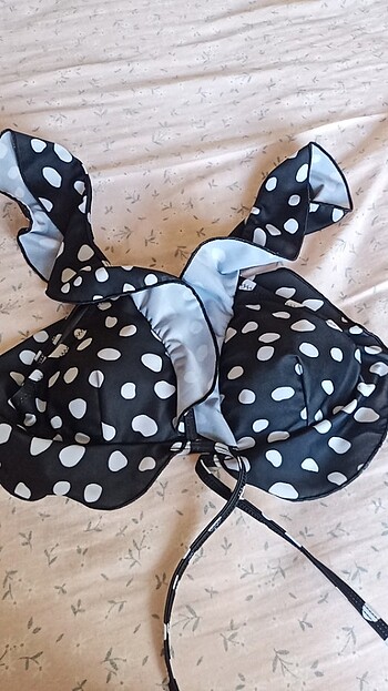 Bikini üstü 