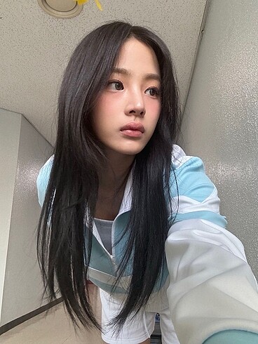 omg minji album