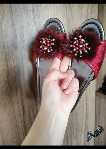 Bordo Kürklü Terlik