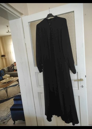 Siyah Düğmeli Uzun ferace - Görsel 2