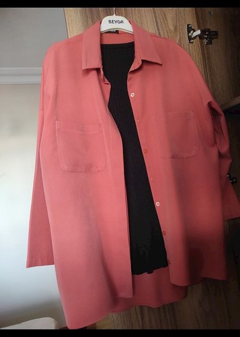 Düğmeli somon rengi Uzun Kollu Kadın Gömlek - Görsel 2