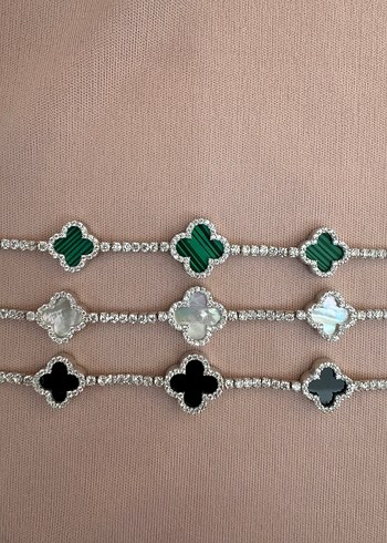  Beden Van cleef 3 yoncalı gümüş bileklik
