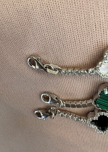  Beden Van cleef 5 yoncalı gümüş bileklik