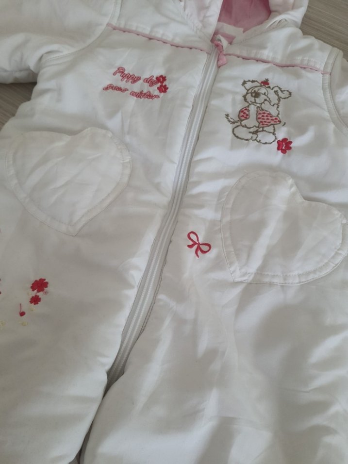 Beyaz Nakışlı Kapüşonlu Bebek Tulumu - Görsel 5