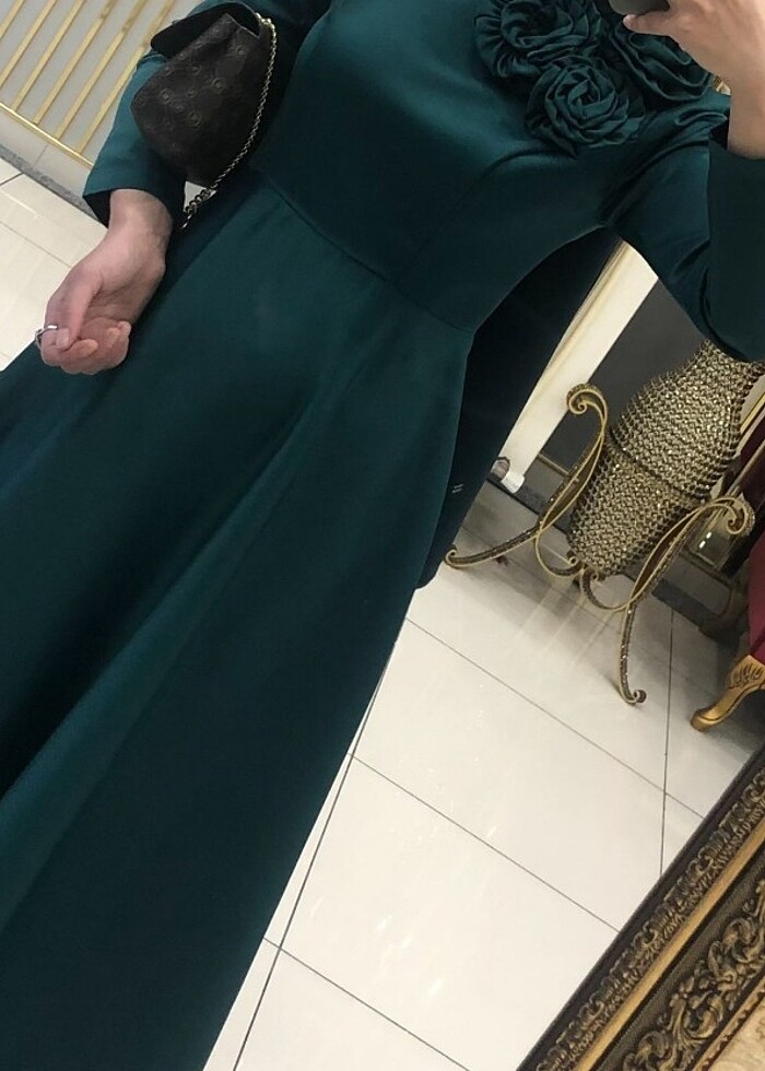 Meliha tarhancı Tesettür Abiye - Görsel 2