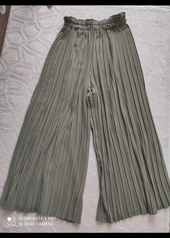 haki, Pileli, Bol Kesim Kadın Pantolon - Görsel 2