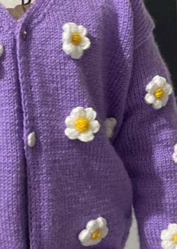 Kız Çocuk Mor Çiçekli Örgü Hırka - Görsel 3