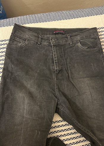 Siyah Kadın Kot Pantolon Kemerli Regular Fit - Görsel 3