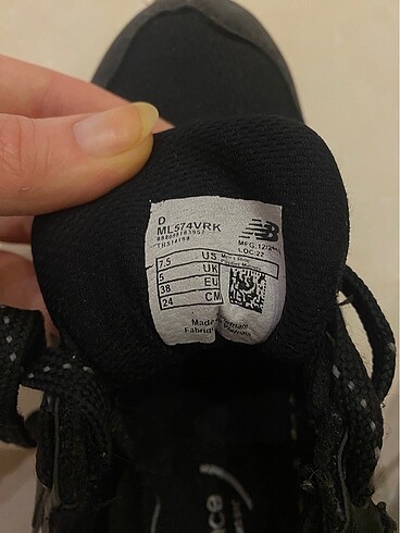 38 Beden New Balance 574 siyah spor ayakkabı