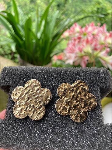 Gold küpe