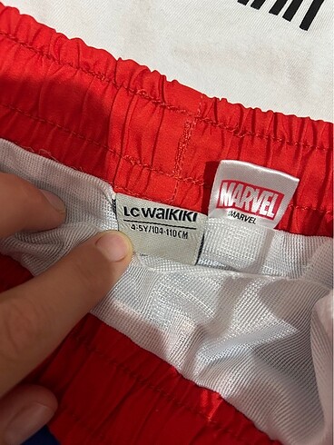 LC Waikiki Cocuk mayo takımı