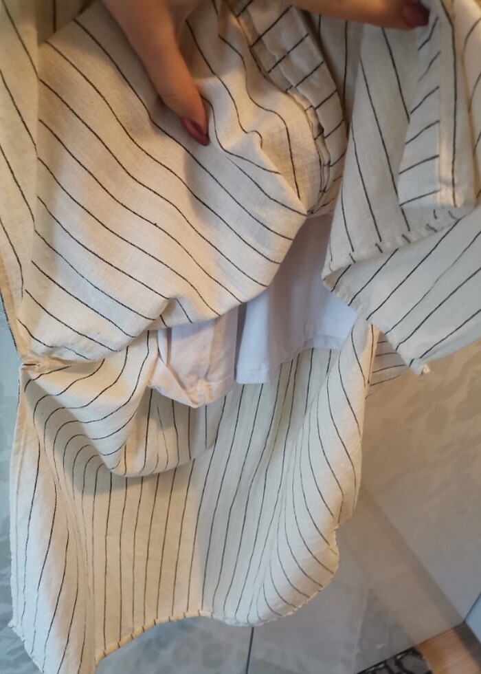 Yırtmaçlı keten elbise  - Görsel 4