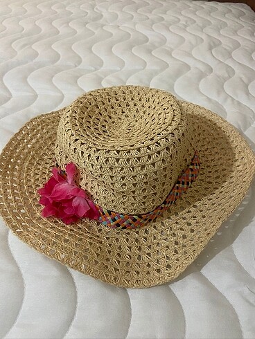 LC Waikiki Kız çocuk hasır şapka