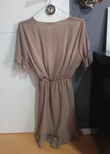 puantiyeli vizon renk elbise - Görsel 2