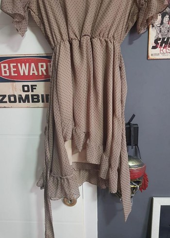 puantiyeli vizon renk elbise - Görsel 6