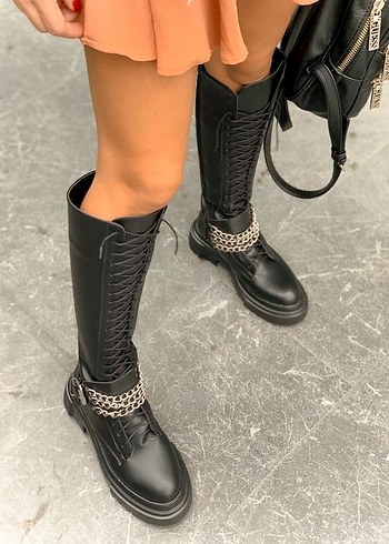 Zincir Detaylı Siyah Uzun Gotik Postal - Görsel 6