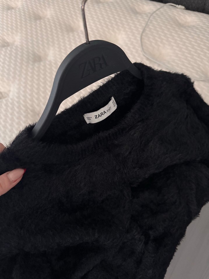 Zara Kazak - Görsel 3