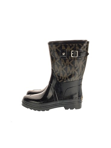 Michael Kors Bot %70 İndirimli.