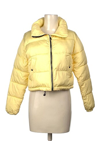 Pull and Bear Mont %70 İndirimli.