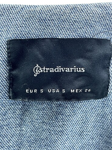 s Beden çeşitli Renk Stradivarius Kot Ceket %70 İndirimli.