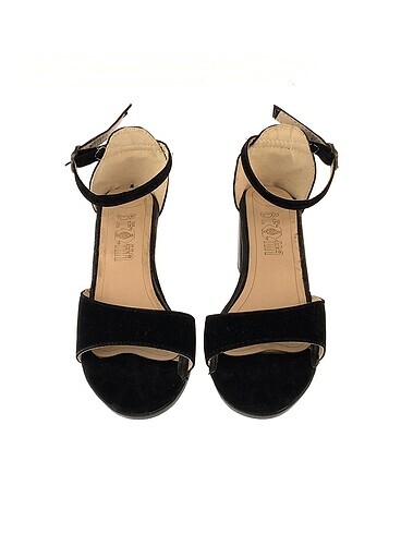 38 Beden Diğer Stiletto %70 İndirimli.