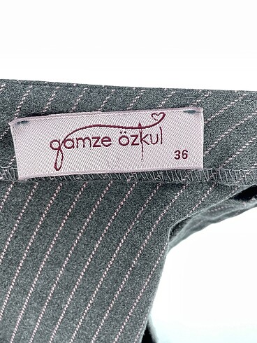 36 Beden gri Renk PreLoved Uzun Elbise %70 İndirimli.
