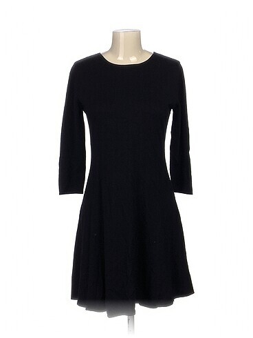 H&M Triko Elbise %70 İndirimli.