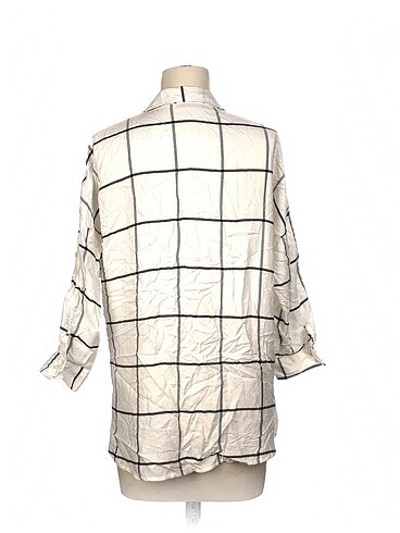 m Beden PreLoved Gömlek %70 İndirimli.
