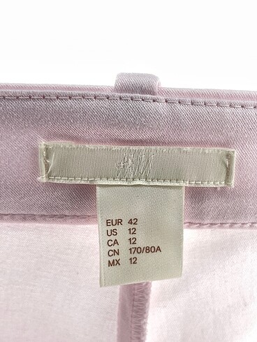 42 Beden pembe Renk H&M Kumaş Pantolon %70 İndirimli.