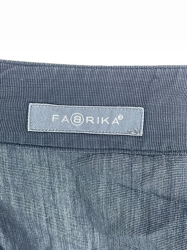 s Beden siyah Renk Fabrika Gömlek %70 İndirimli.