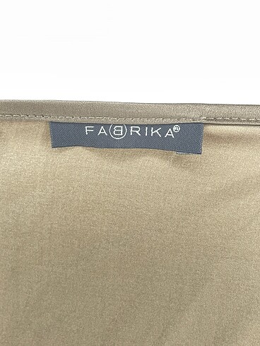 s Beden çeşitli Renk Fabrika Bluz %70 İndirimli.