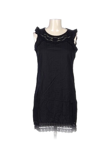 PreLoved Kısa Elbise %70 İndirimli.